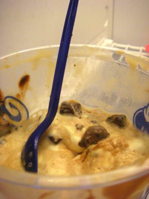 The other half of the custard brownie sundae